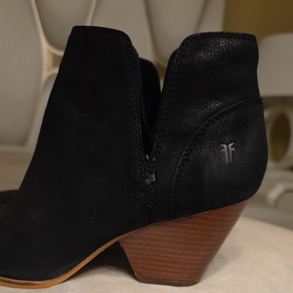 Frye Black Leather Ankle Booties with Wooden Heel - Picture 6 of 16